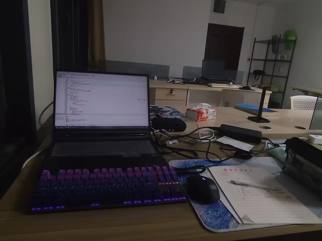 算法训练室